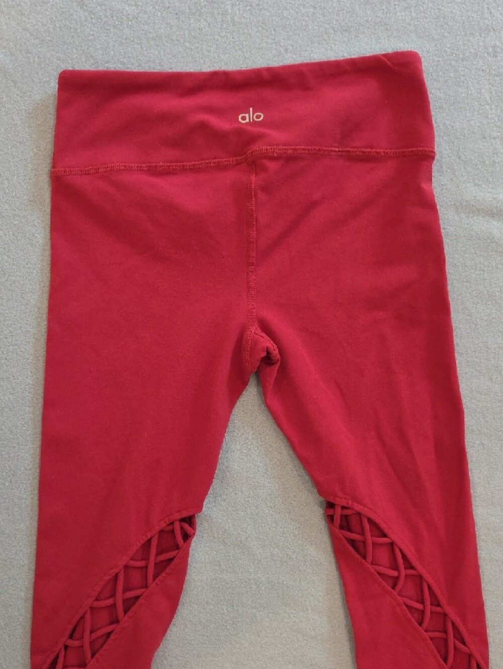 ALO Yoga Women's Red Lattice-Side Leggings With Inner Pocket (6)